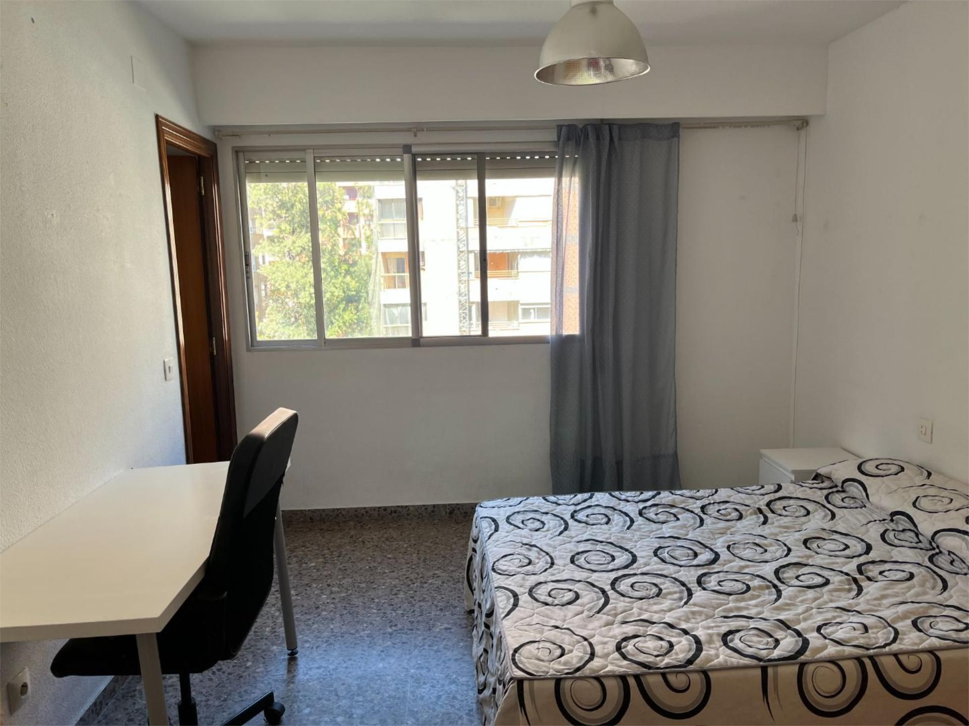 Piso en  Carrer del Clariano 15 - Foto 8