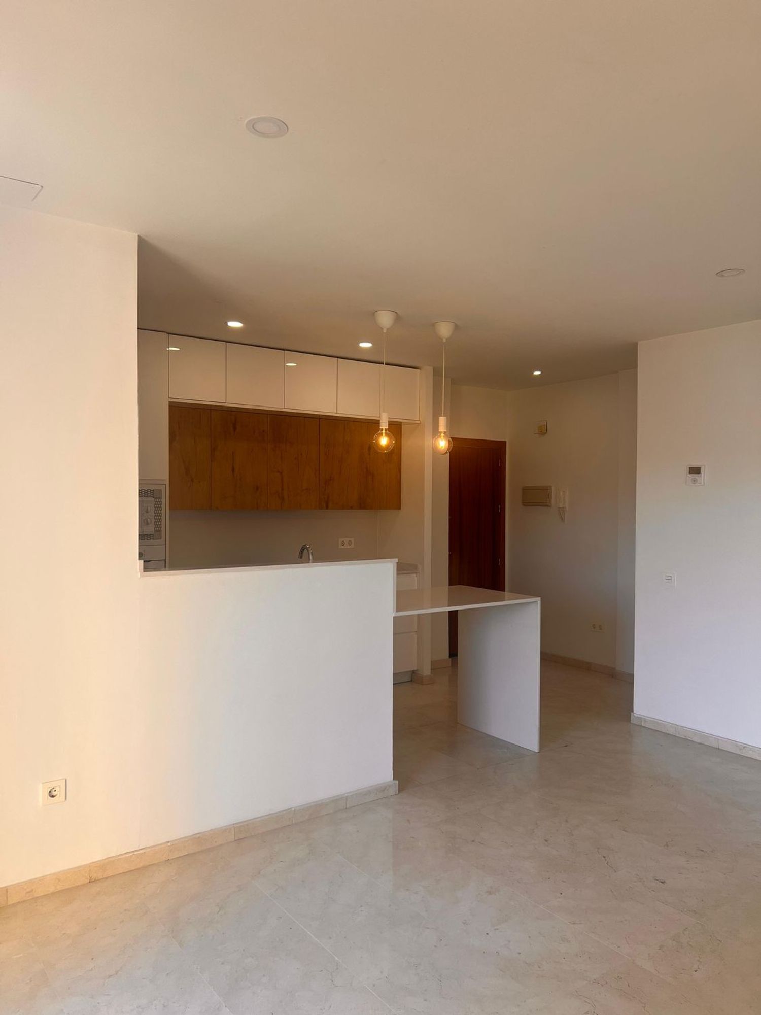 Piso en calle Cueva de Menga, 11 - Foto 2