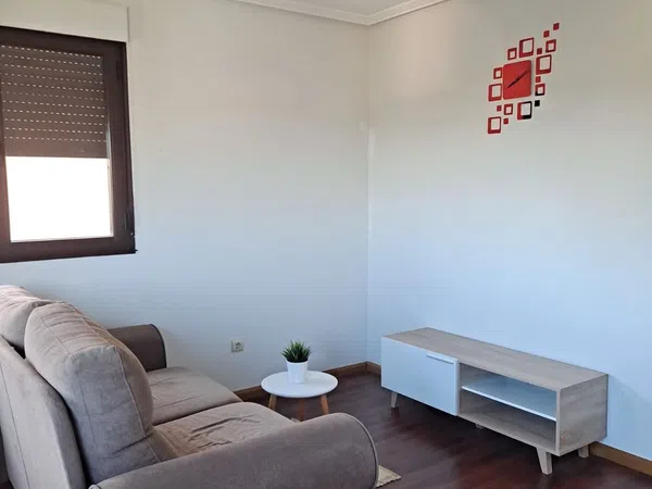 Piso en Avenida Llanos de Nava, 32 - Foto 4