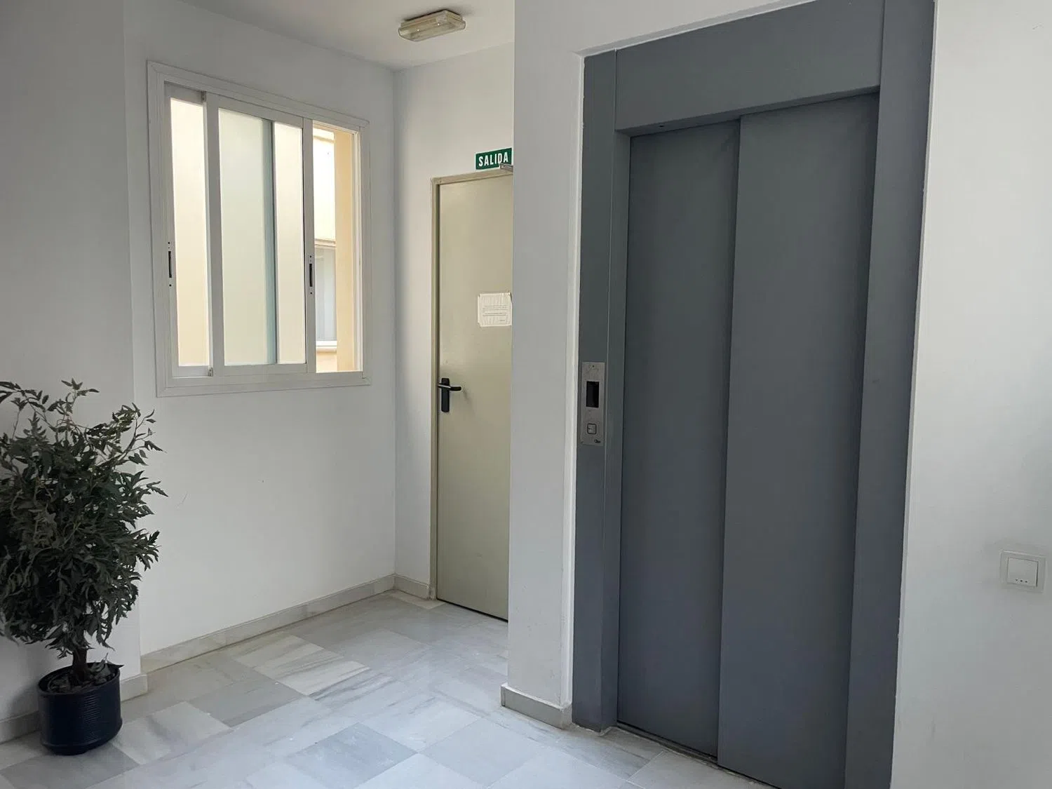 Piso en calle de l'Ambaixador Vich, 20 - Foto 14