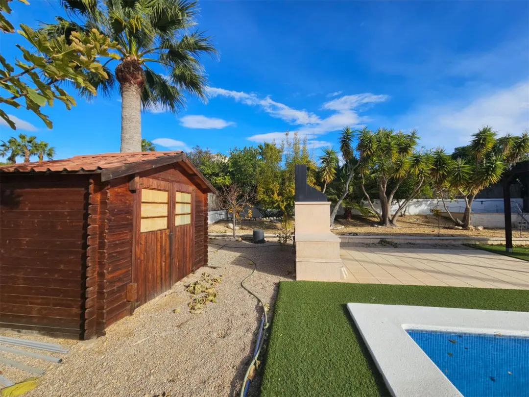 Chalet en  Carrer de la Limonita 9 - Foto 5