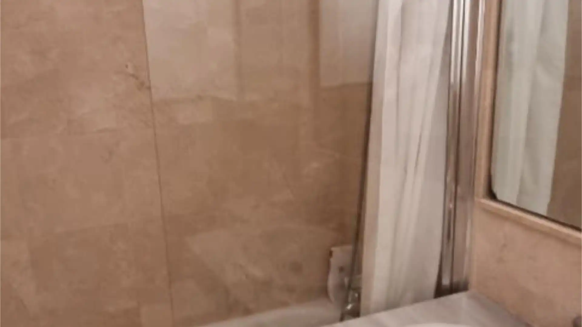 Piso en  Calle del Granate 1 - Foto 10