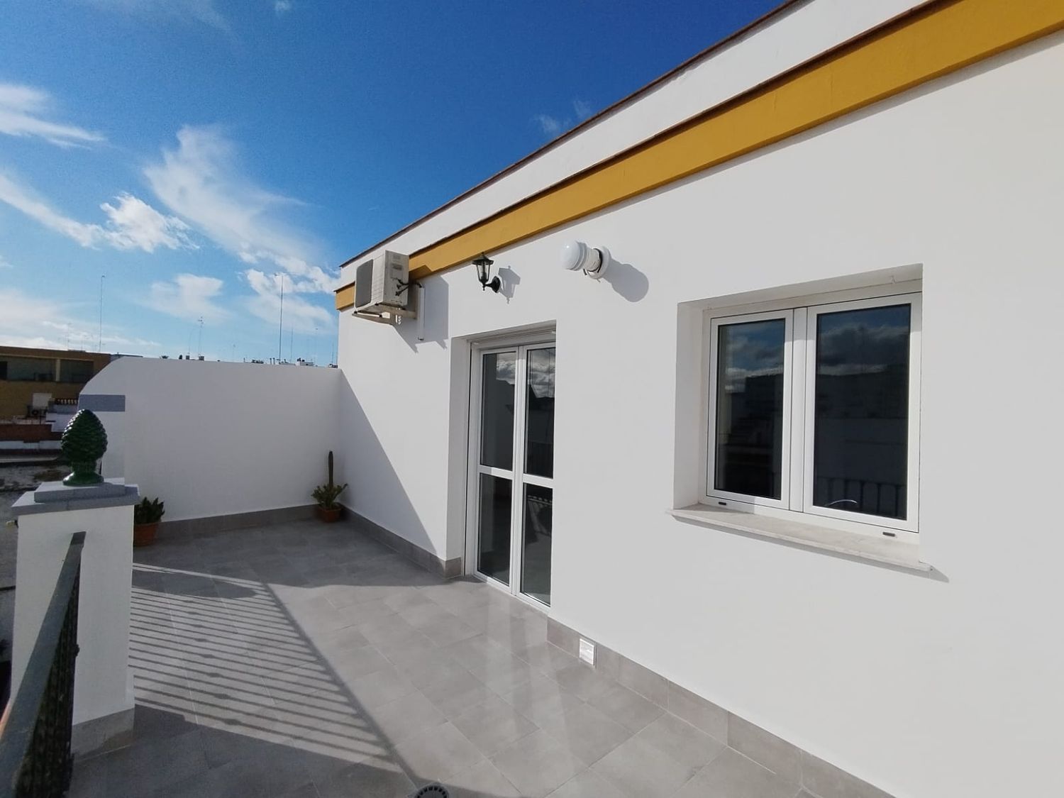 Ático en plaza Cervantes, 5