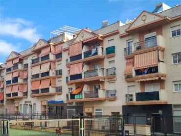Piso en  Calle Carlos Cano 11 - Foto 1