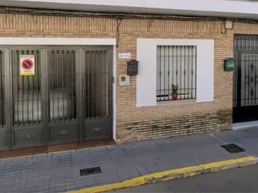 Casa adosada en Calle poetales 58 bajo fuente palme - Foto 1