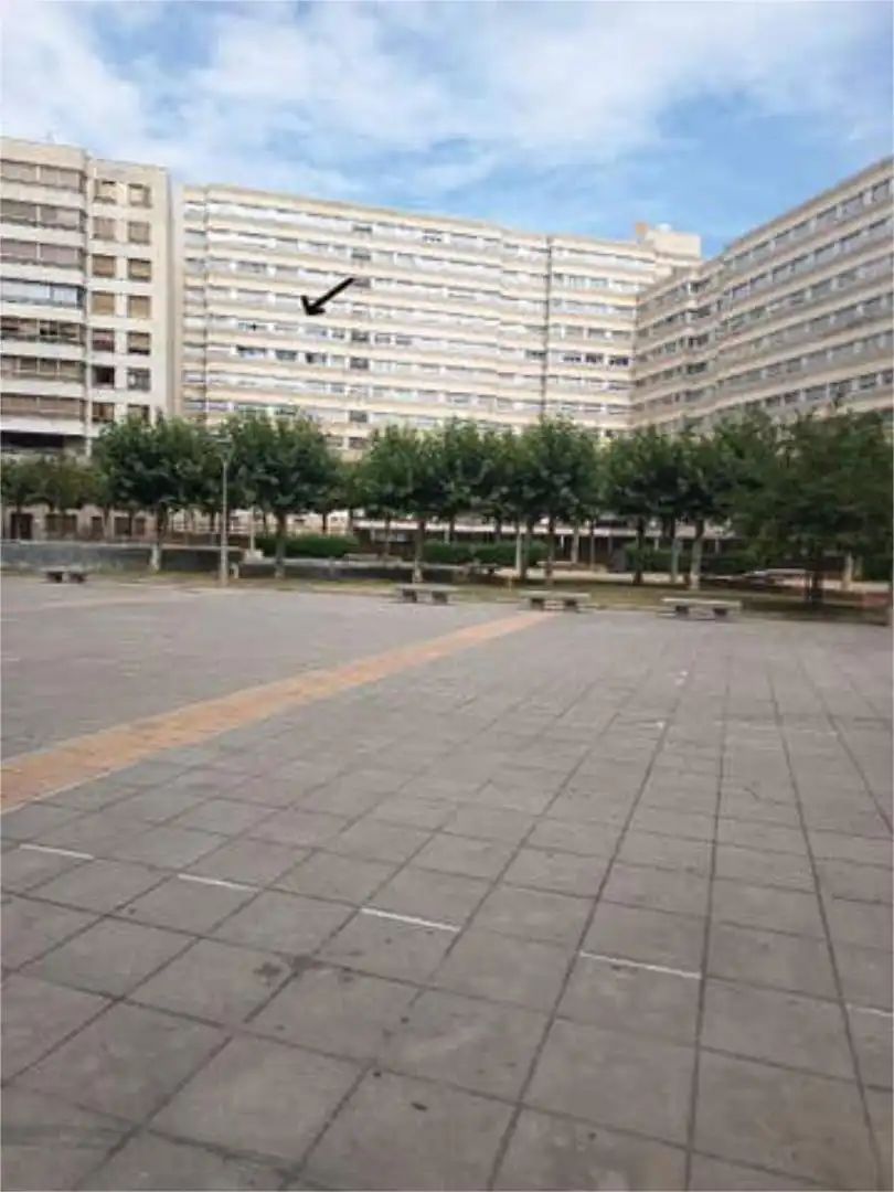 Piso en Avenida de los Reyes Católicos - Foto 2
