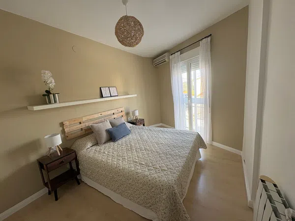 Piso en calle Escampleros, 1