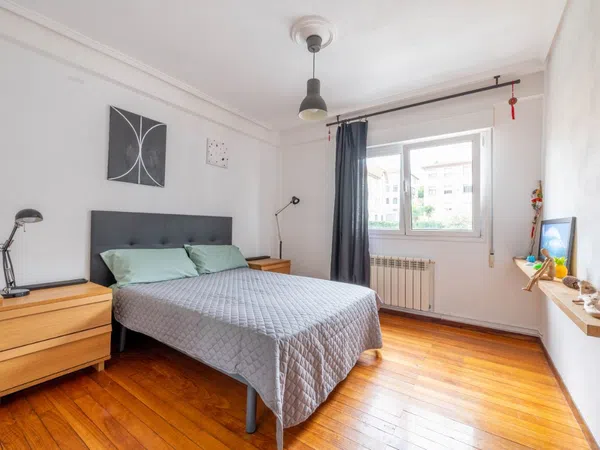 Piso en calle Tetuán, 50