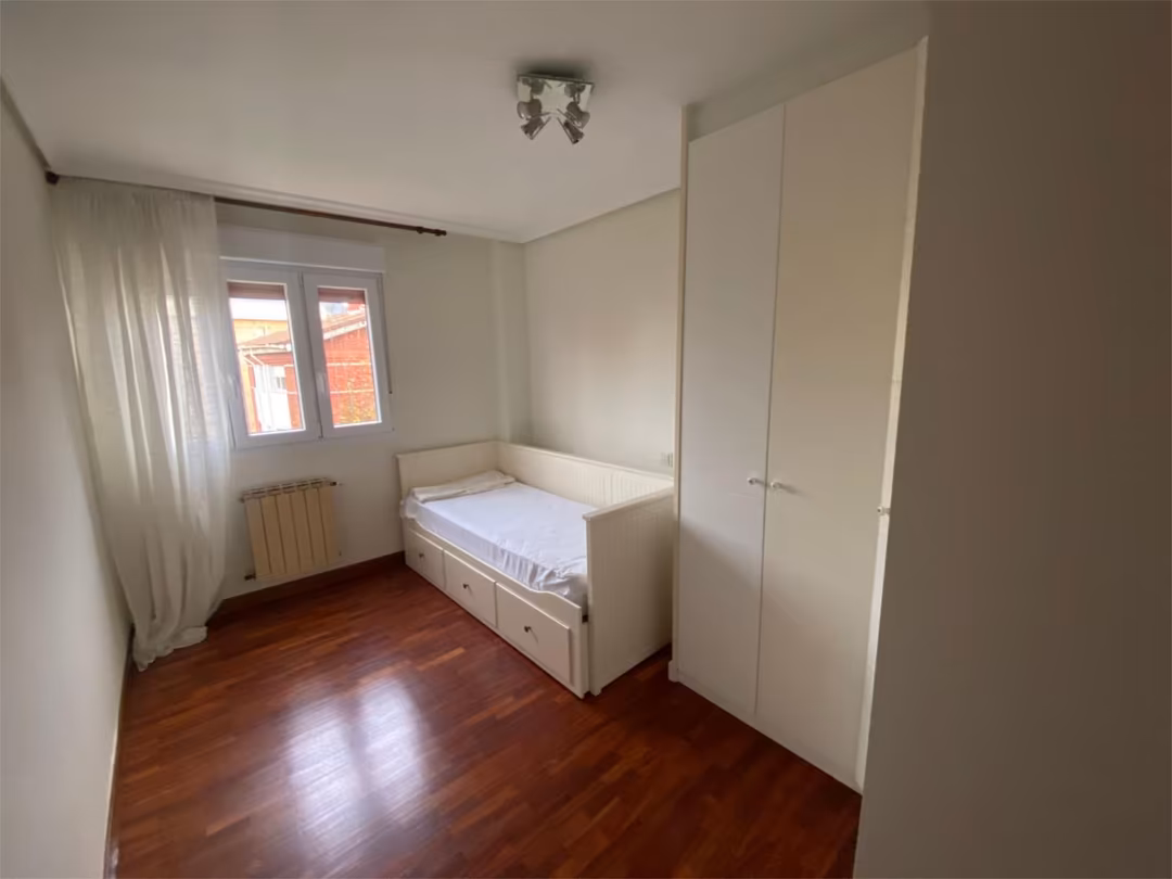 Piso en  Calle Consuelo Bergés 14 - Foto 4