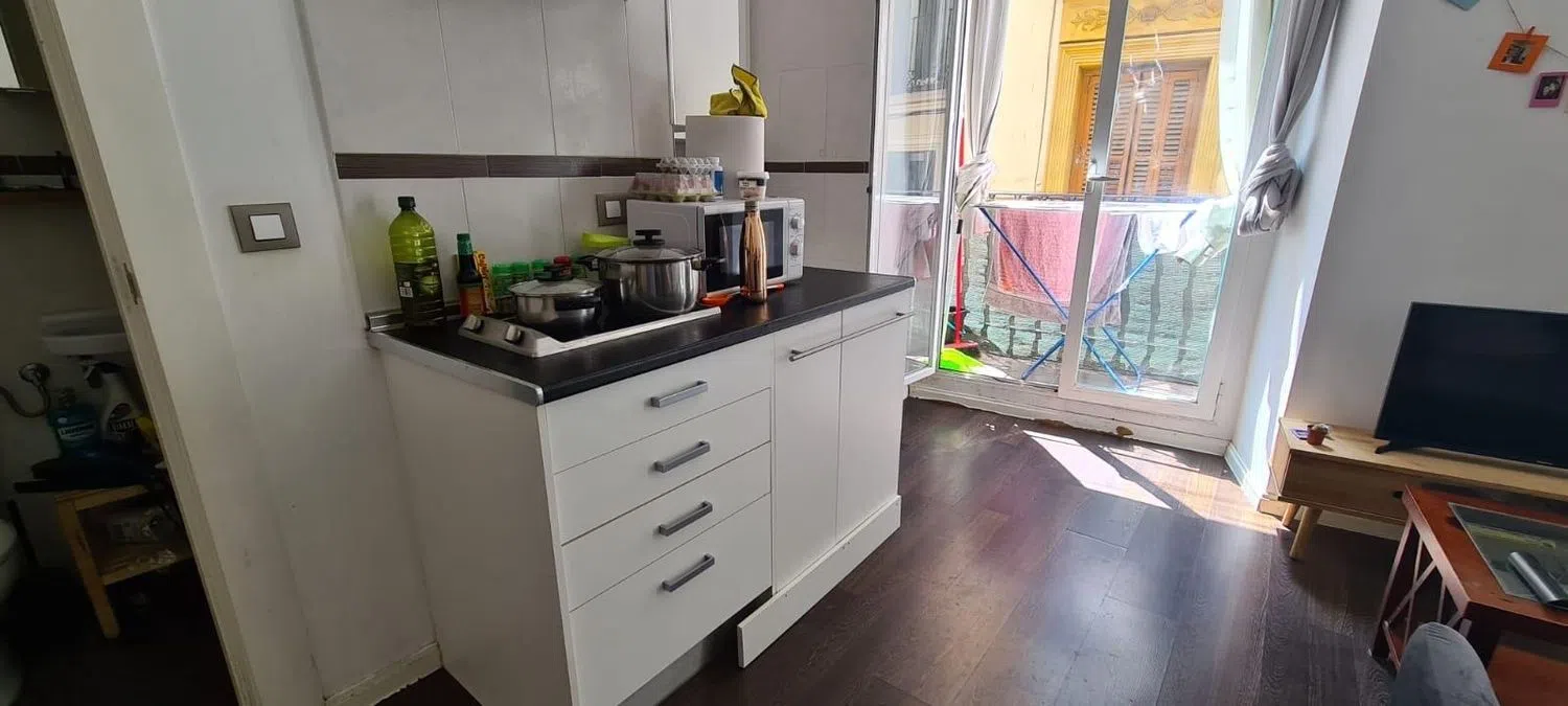 Estudio en calle de los Jardines, 7