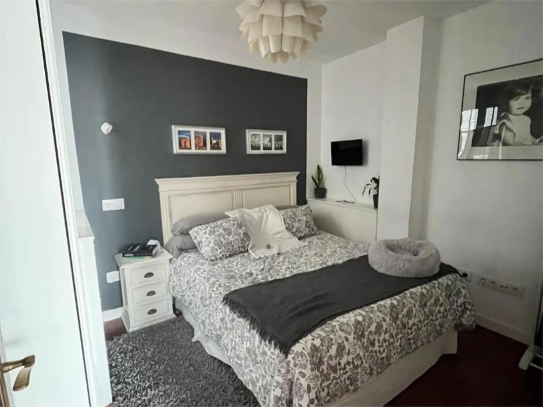 Piso en  Calle Darío de Regoyos 7-21 - Foto 9