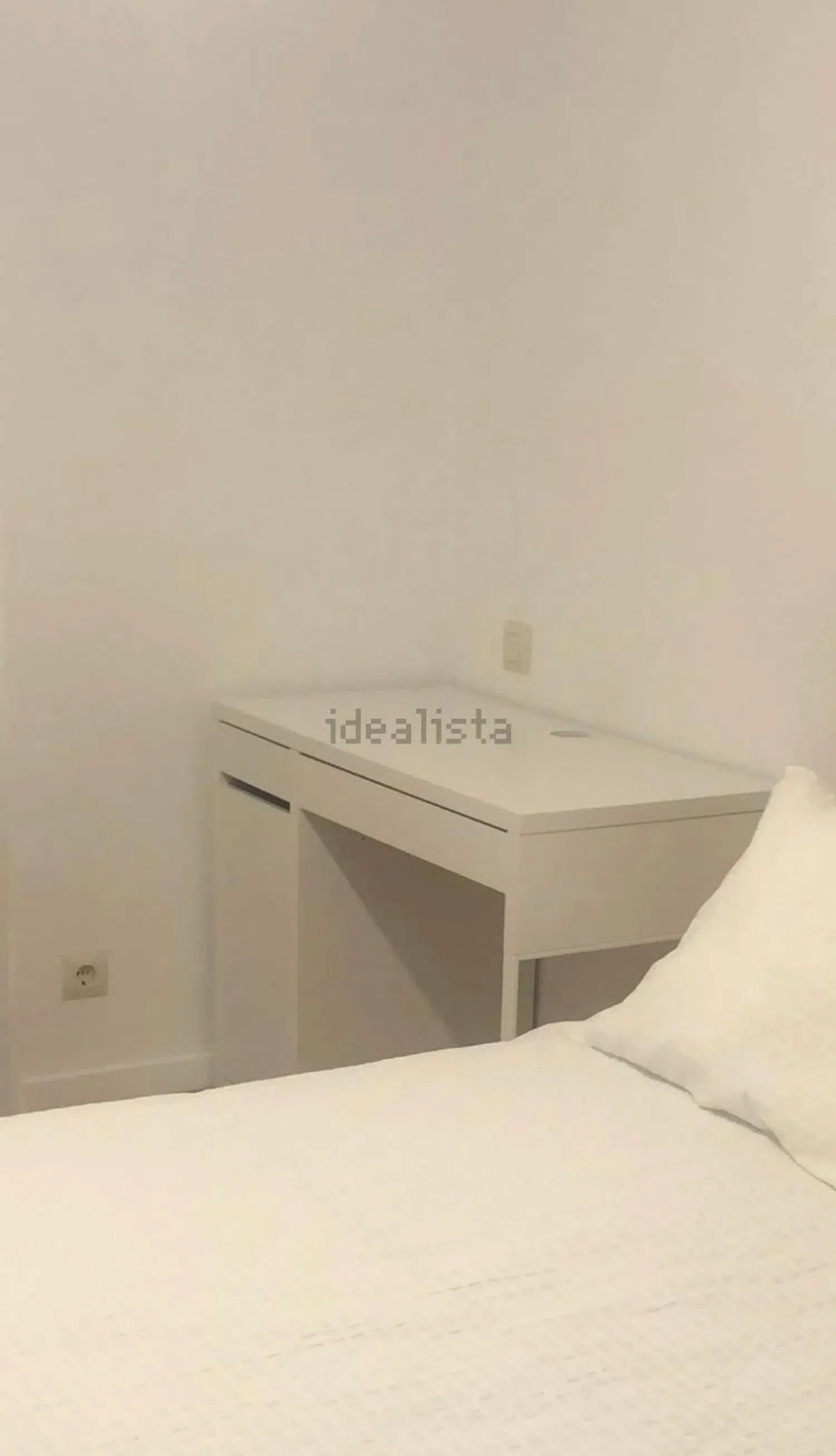 Piso en calle Uxío Novoneyra s/n - Foto 8