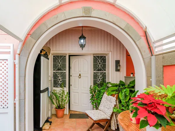 Chalet adosado en Barrio Escaleritas - La Feria - Foto 3