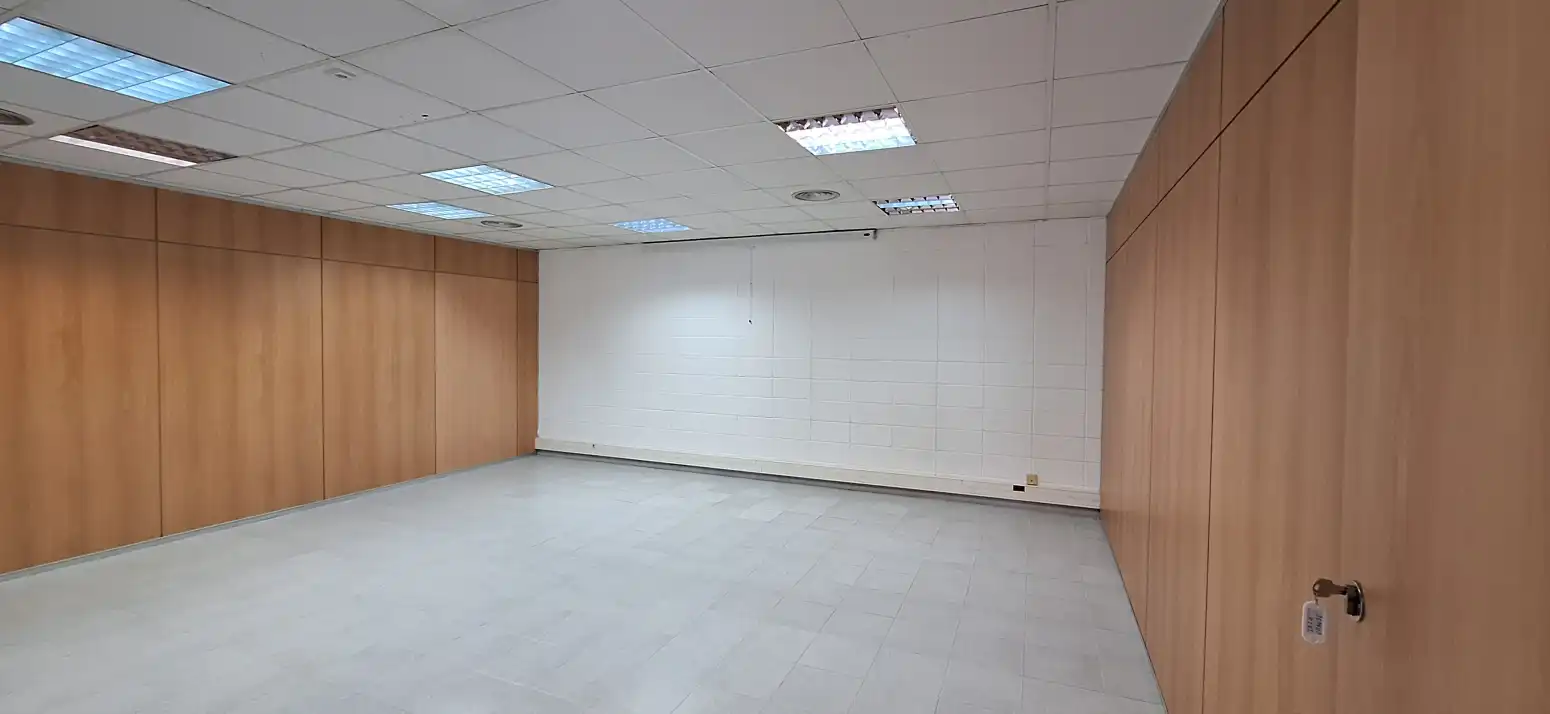 Nave Industrial en  L´Hospitalet de Llobregat - Carrer Motors - Foto 22