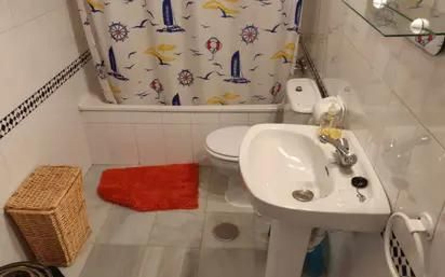 Piso en calle Borodin, 3