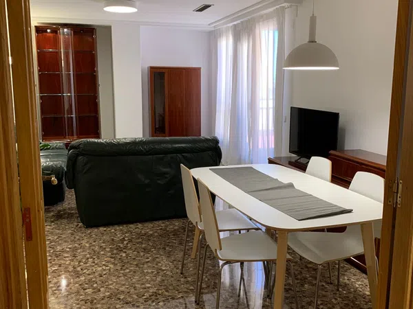 Estudio en Avenida de Catalunya, 9 - Foto 1