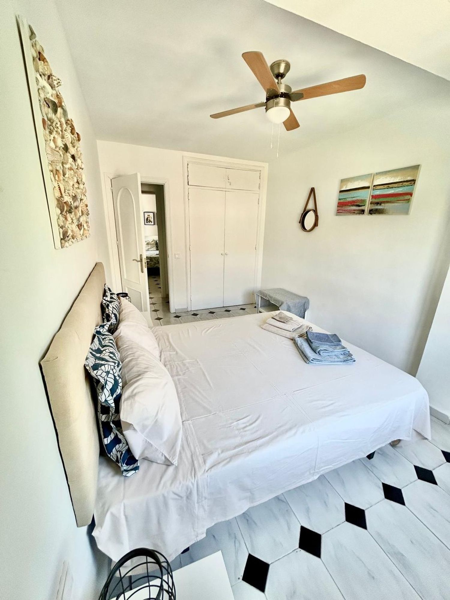 Piso en calle Cristóbal Colón, 8 - Foto 11