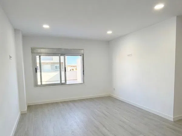 Piso en Calle Telde, 64 - Foto 3