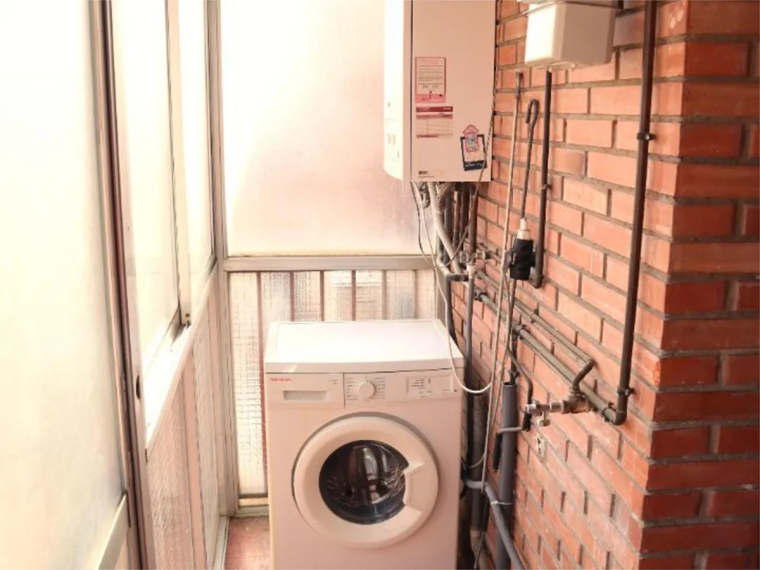 Piso en  Carrer Doctor Combelles 3 - Foto 9