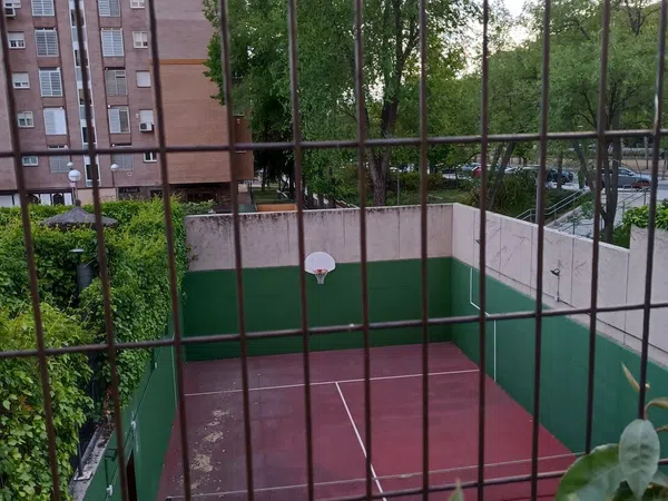 Piso en calle de Antonio López Aguado, 4