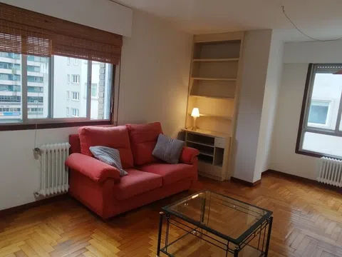 Piso en calle de Rosalía de Castro, 50