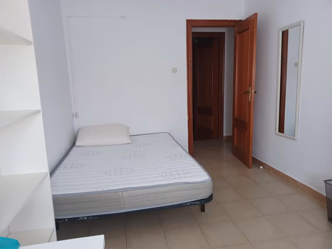 Piso en  Carrer del Doctor Manuel Candela 72 - Foto 11