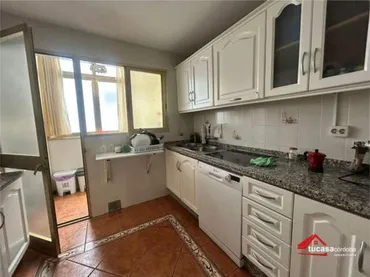 Piso en Ciudad Jardín - Foto 3