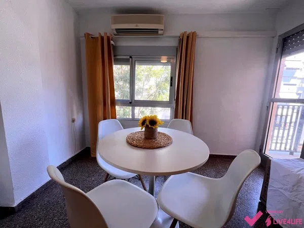 Piso en Calle de Maximilià Thous, Sant Antoni - Foto 6