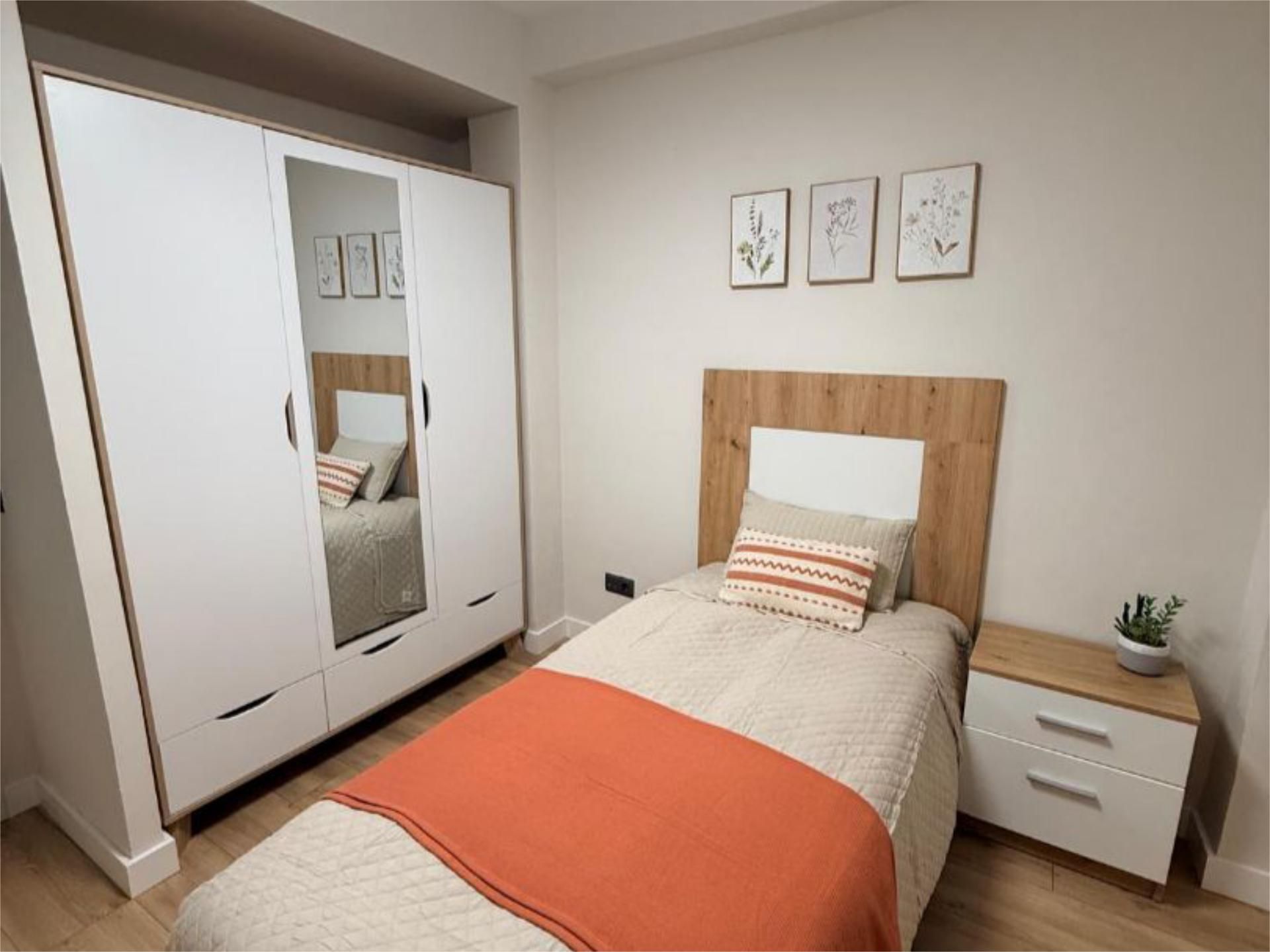 Piso en  Calle Valladares 1 - Foto 2