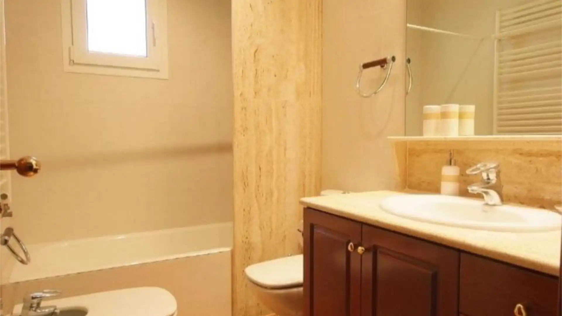 Piso en  Avinguda del País Valencià 1 - Foto 17