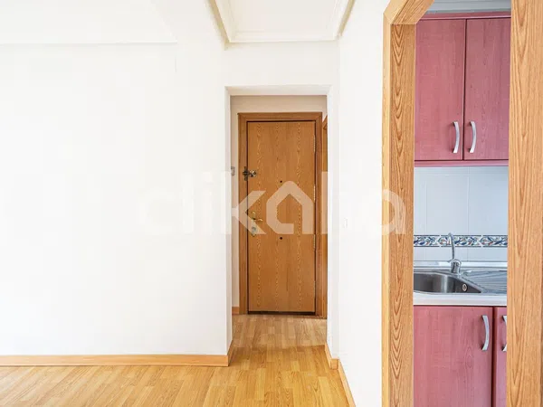 Piso en calle de Sant Mateu - Foto 5