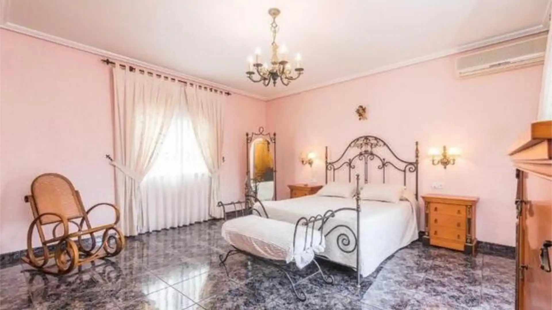 Casa adosada en Itv - Foto 2