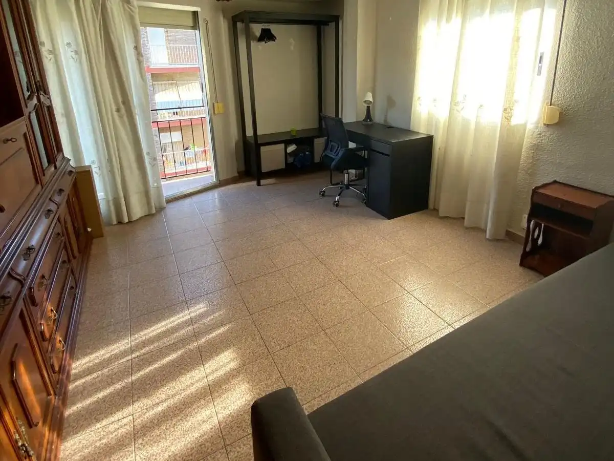 Piso en  Carrer de la Pobla de Farnals 70 - Foto 3