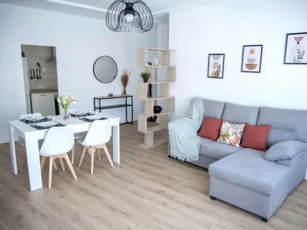 Piso en calle de Caunedo, 11