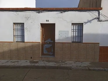 Casa adosada en  Calle Espronceda 21 - Foto 1
