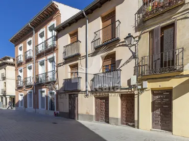Local comercial en Alcalá de Henares - Foto 1