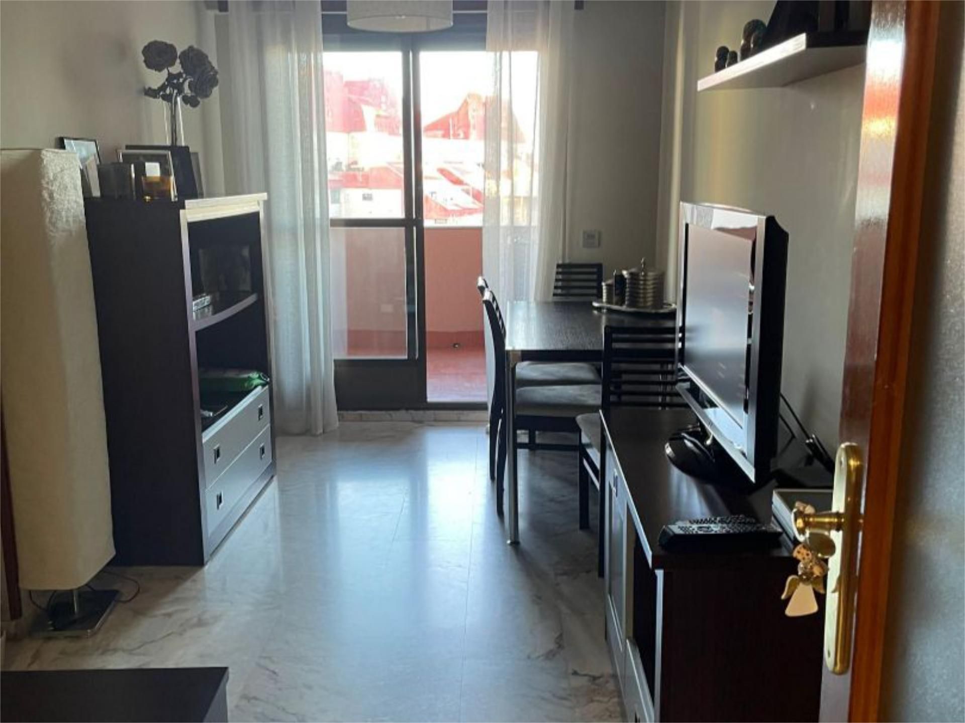 Piso en  Calle Gil Cordero 19 - Foto 2