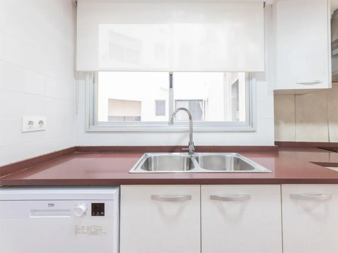 Piso en  Carrer de Yecla 19 - Foto 12