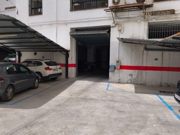 Garaje en  Calle Recogidas 55 - Foto 4