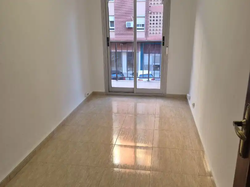 Piso en  Carrer del Poeta Mas i Ros 103 - Foto 6