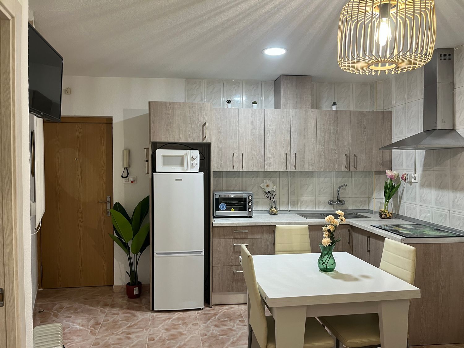 Piso en calle Almona de San Juan de Dios, 16