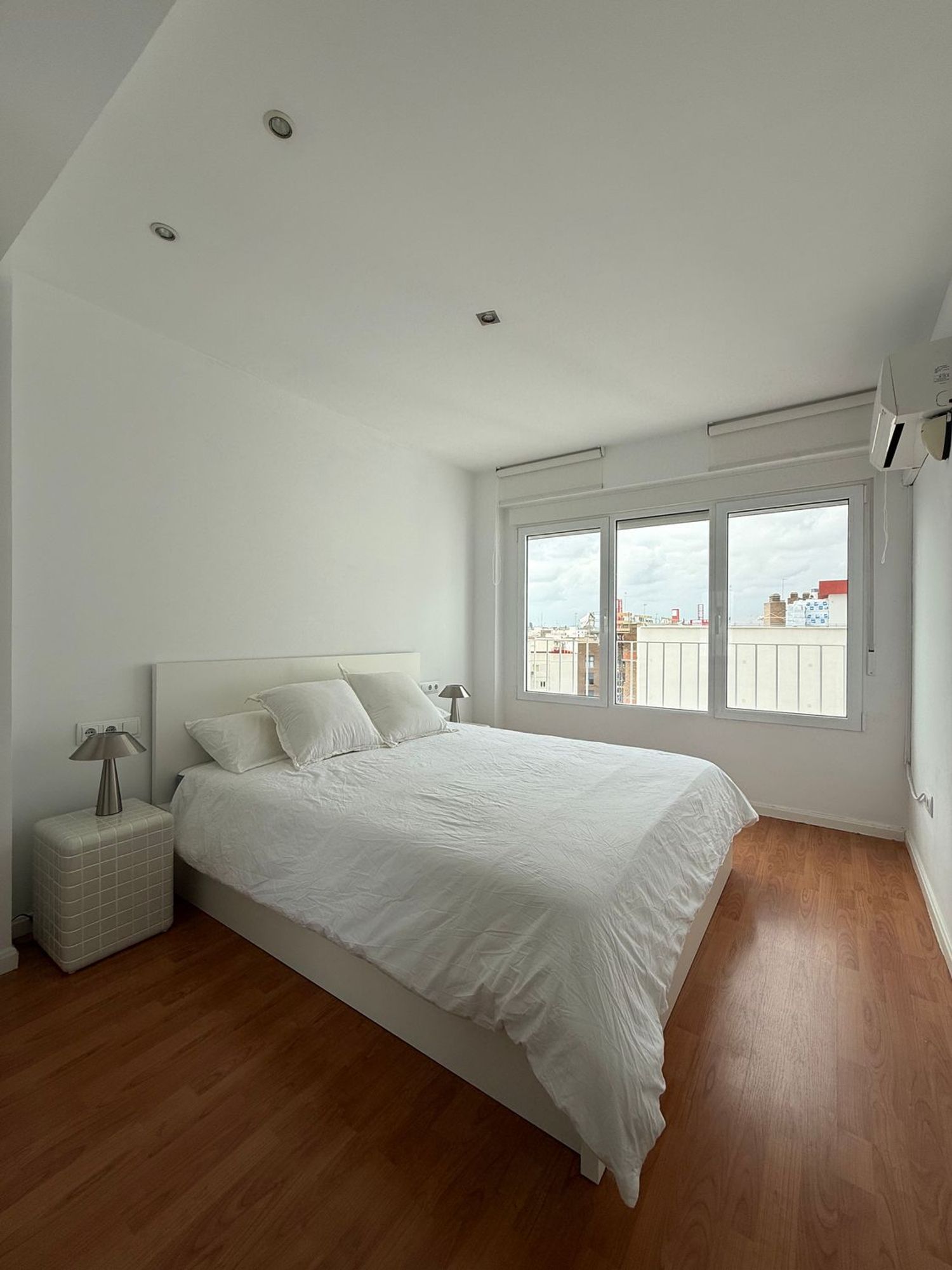 Piso en Barrio Mont-Olivet - Foto 8