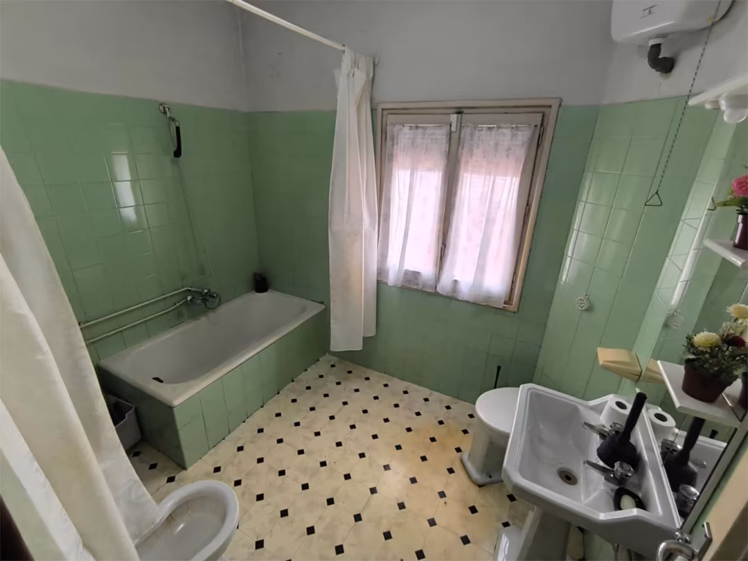 Piso en  Calle Amos de Escalante 16 - Foto 4