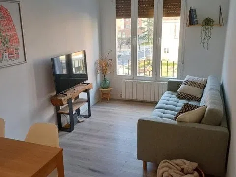 Piso en Av. Santiago, 36