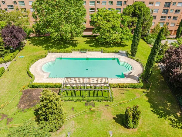 Piso en Barrio Conde Orgaz-Piovera - Foto 2