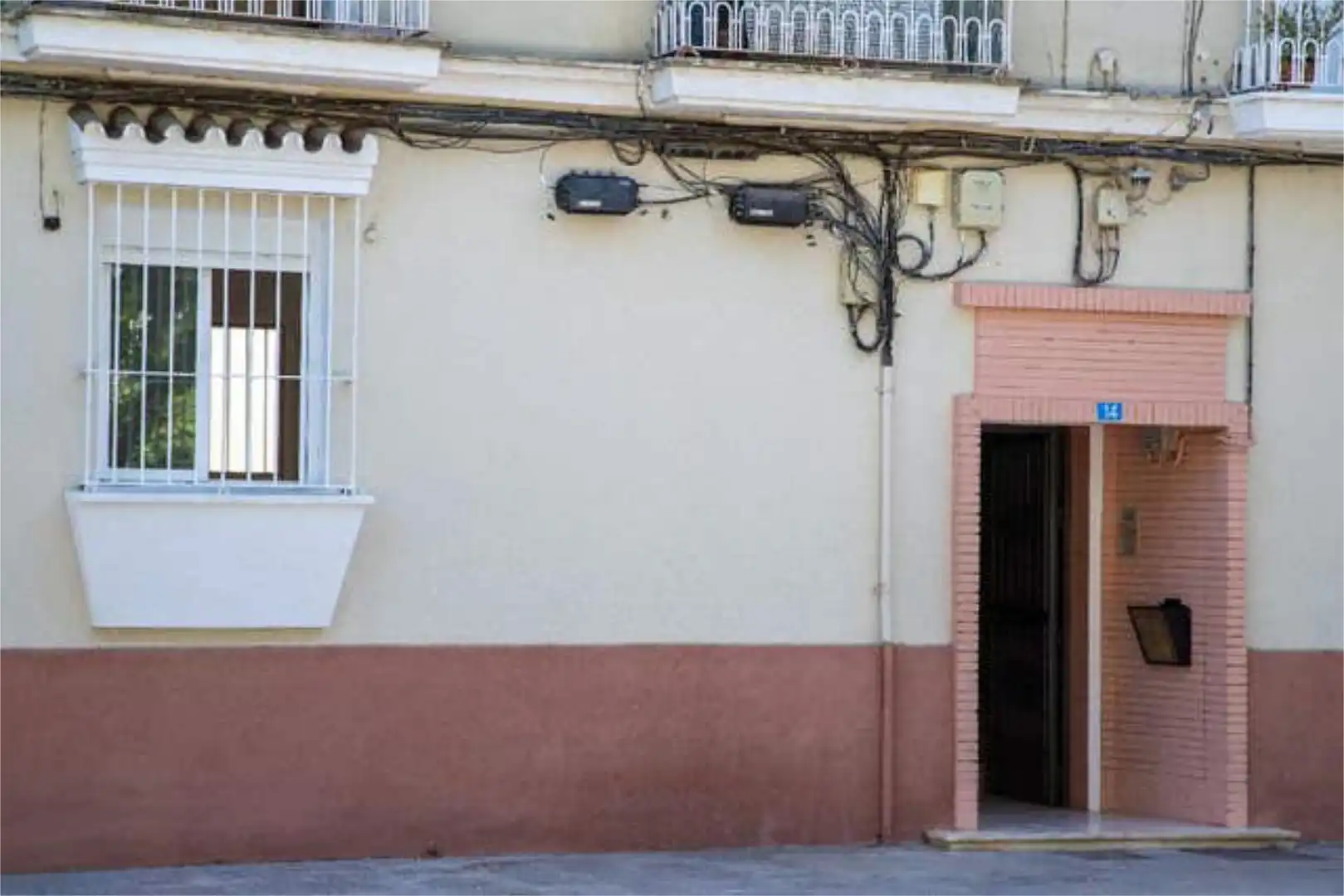 Piso en Zona Hipercor - Foto 9