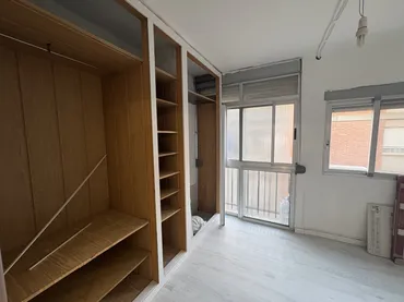 Piso en  Avenida de Gomez Ferrer 67 - Foto 4