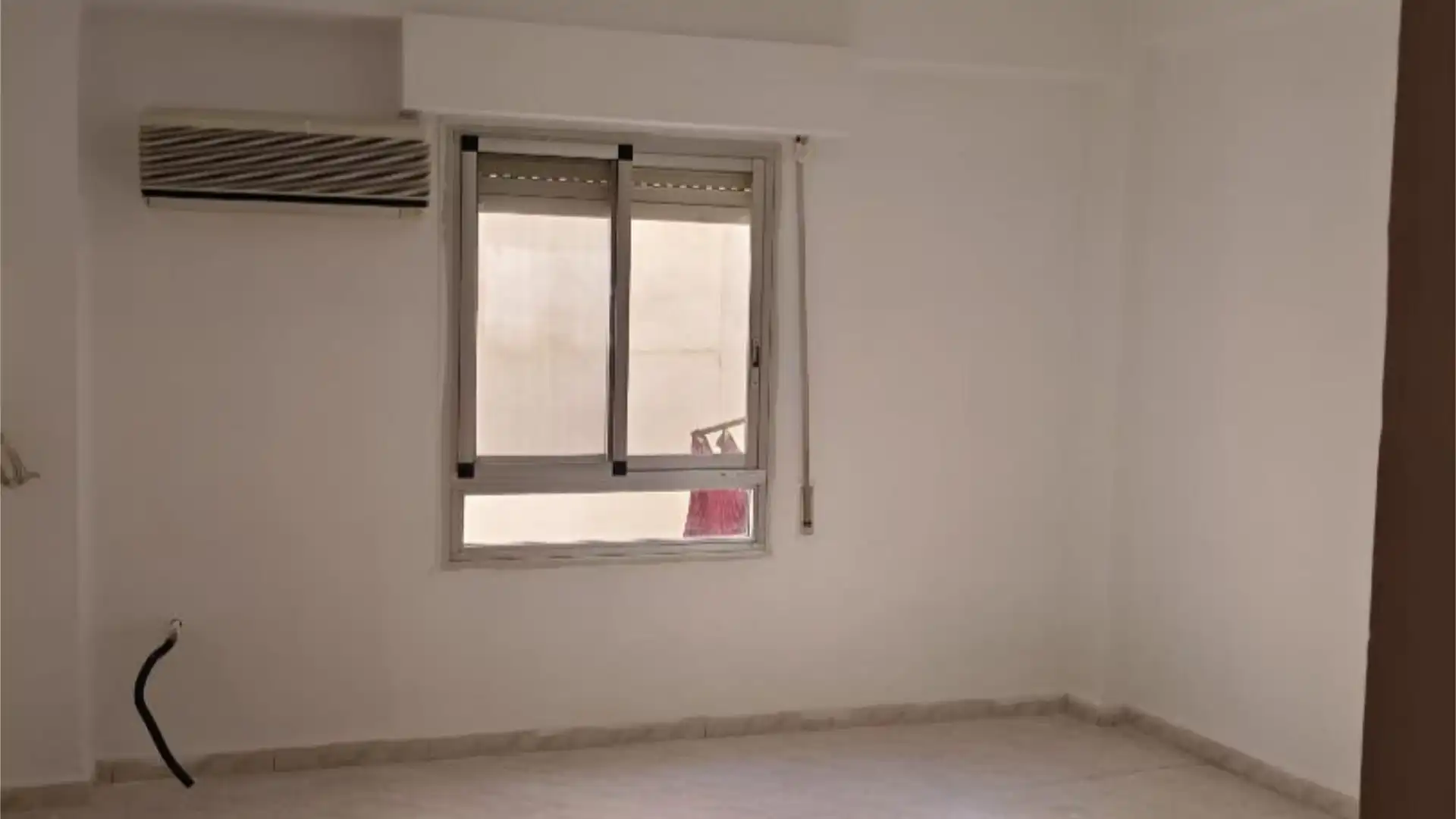 Piso en  Carrer de la Mare de Déu del Pilar 41 - Foto 2