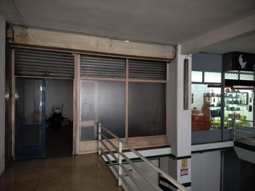 Local comercial en  Rúa de García Barbón 98 - Foto 3