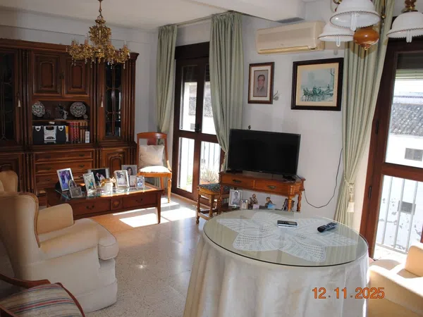 Piso en plaza del Conde de Priego, 2